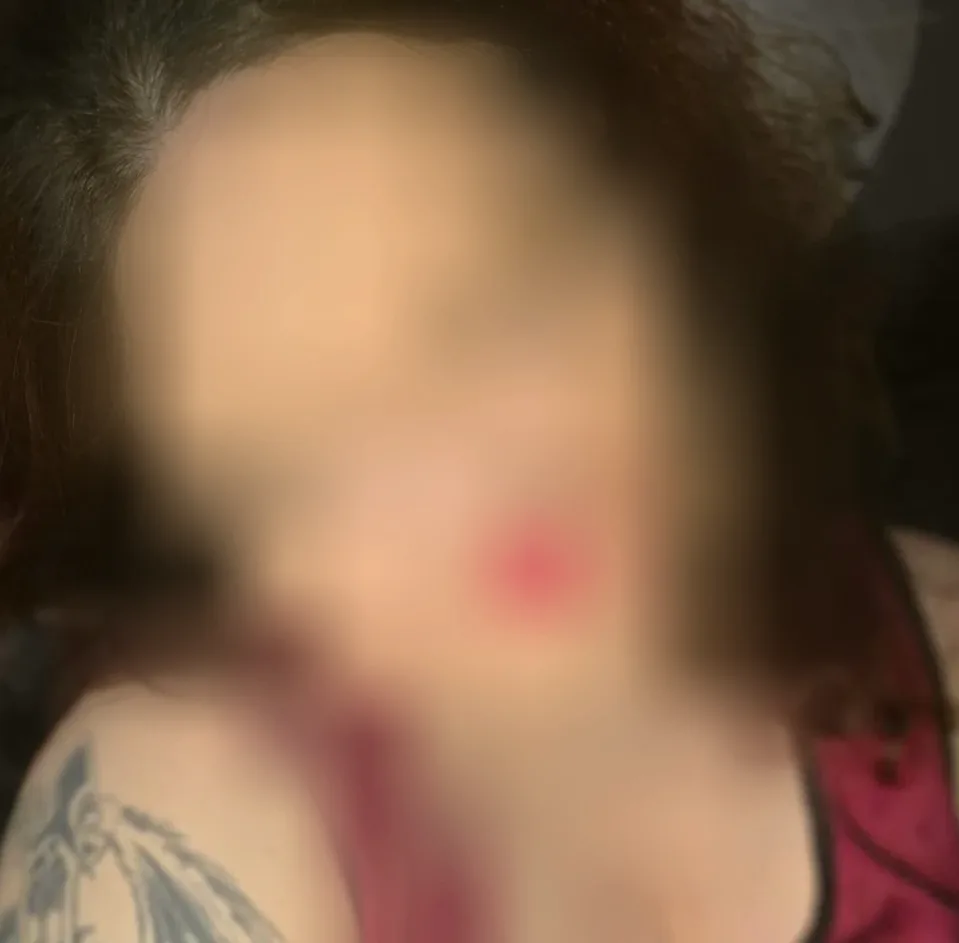 Romy, 38