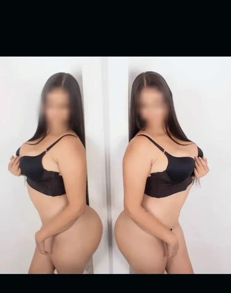 Zeynep, 24